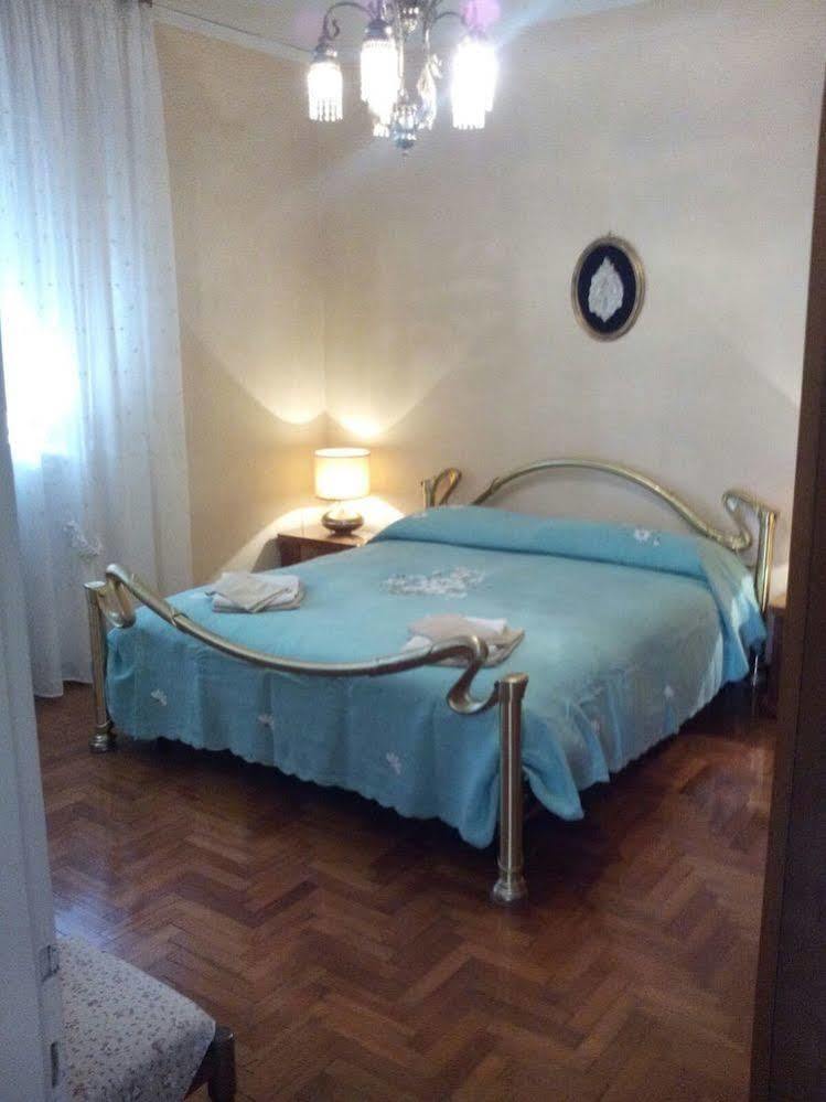 Casa Emanuela Bed & Breakfast Piazzola sul Brenta Eksteriør bilde